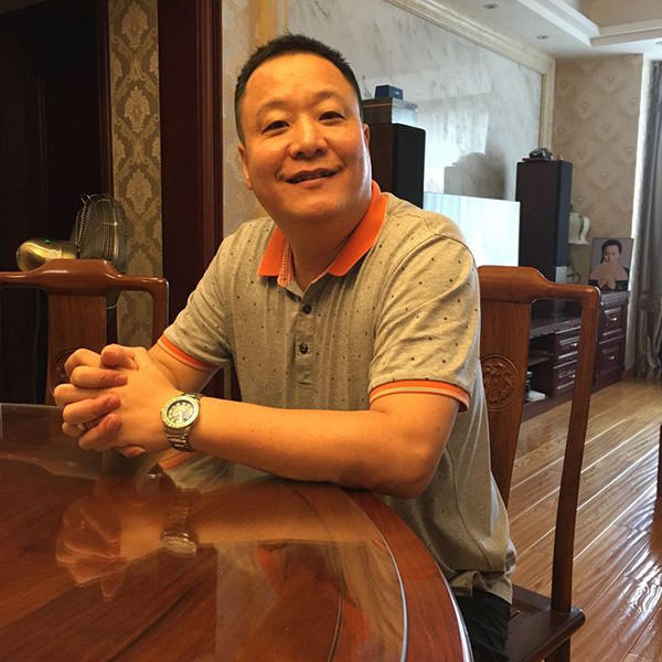 傅园慧爸爸成了网红:乘地铁有人要合影 为女儿