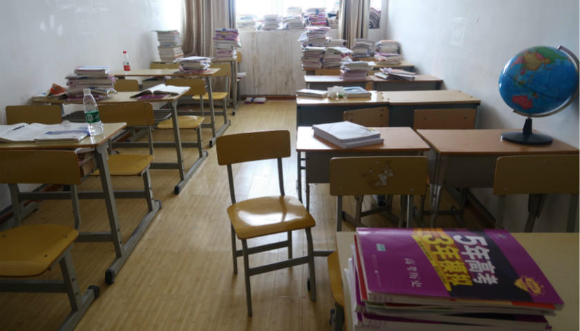 湖北技能高考新移民,被堵在大学门外