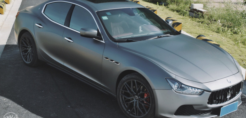 电光金属灰上身精致素改 玛莎拉蒂ghibli改装美图赏析!