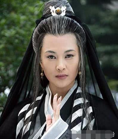 演"灭绝师太"的四位演员,其他都在毁原著,她才是真正的经典!