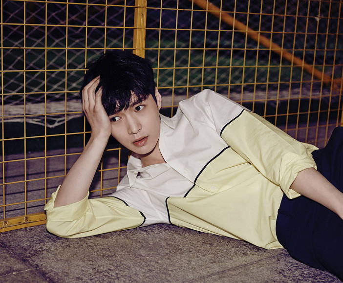 黄子韬发博疑回应生日祝福一事:什么鬼烂玩意