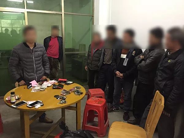 成功抓獲涉賭人員 名,破獲賭博案 宗,涉案金額達 萬元人民幣