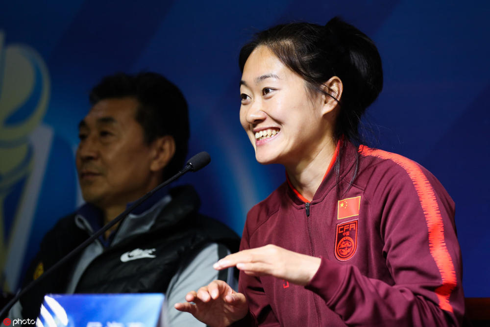 吴海燕就作为队长出征,但1/4决赛0-1不敌美国,中国女足最终止步8强