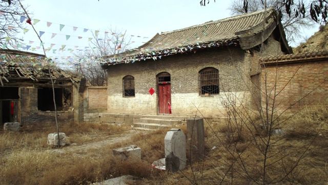 破庙里一乞丐救了黄鼠狼一命三日后乞丐因此丧命