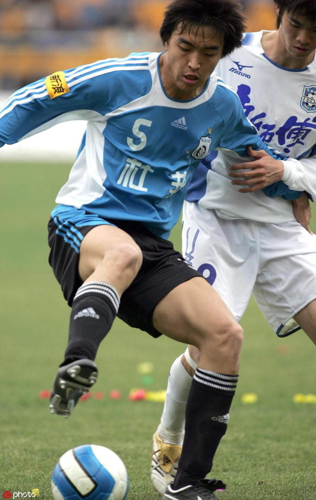 冯潇霆长文忆大连岁月4次接骨疼到干呕讨药费妈妈陪我受委屈