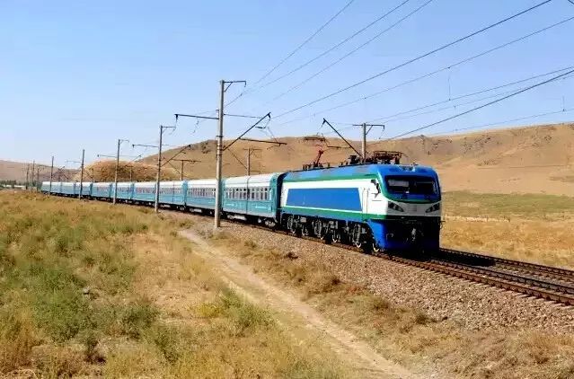 电视剧《奔腾年代》将在株洲取景!聚焦电力机车发展,佟大为蒋欣主演