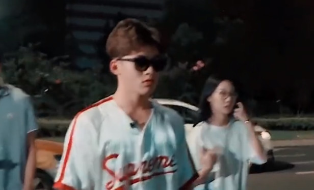 变形计:妹妹上厕所怕黑,城市哥哥耐心陪伴,对比从前变化太大