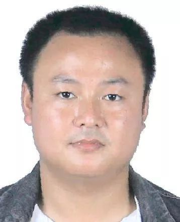 湖北曝光29名"老赖" 名字照片全"亮相"!