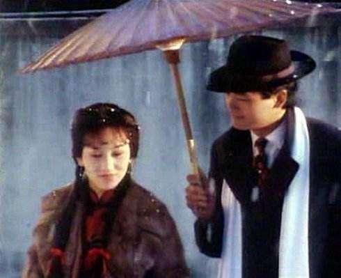 许文强为爱人打伞,发哥打出了爱,黄晓明打出来了"雷"