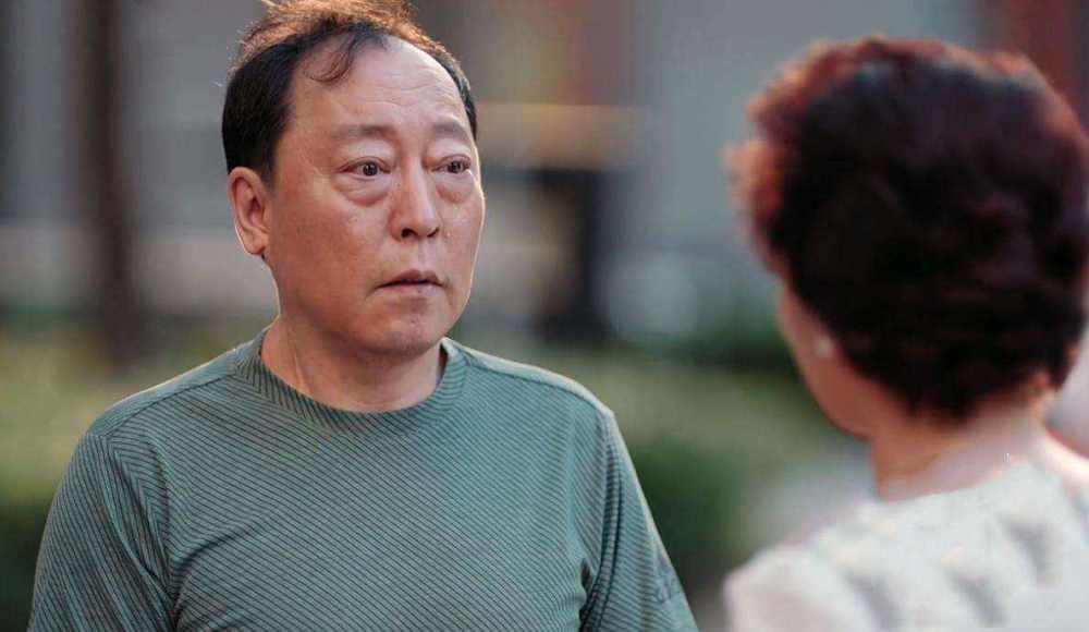 黄晓明|黄晓明新片再当主角，王劲松倪大红做配，他为何屡屡能被正剧青睐