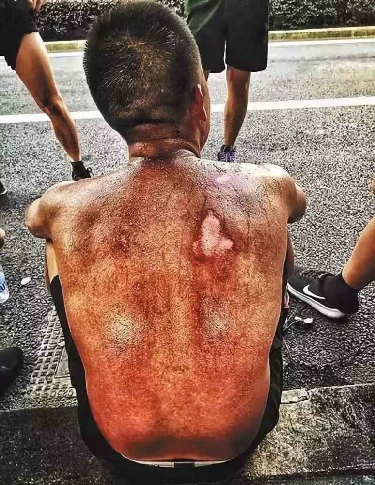 四川凉山森林火灾30名扑火队员遗体找到:"逆行者们,欢迎回家.