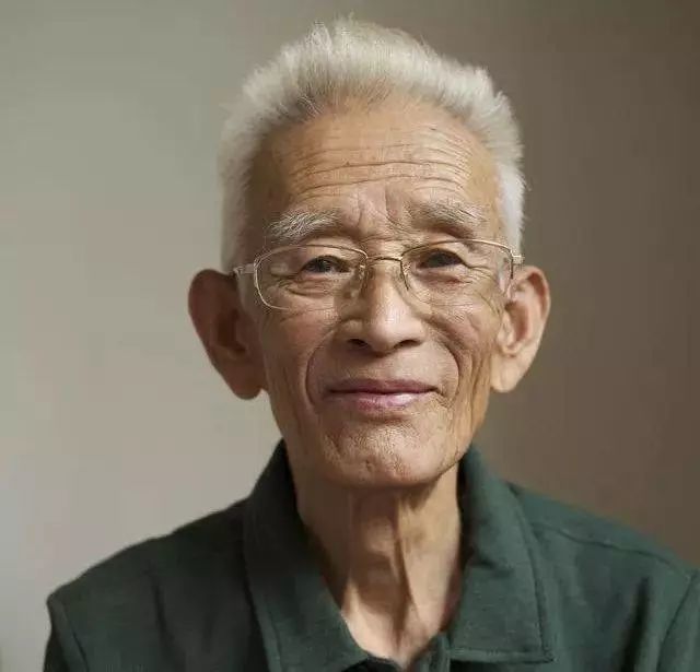 李可老中医的一句话救了很多癌症患者中医治疗癌症的秘诀是