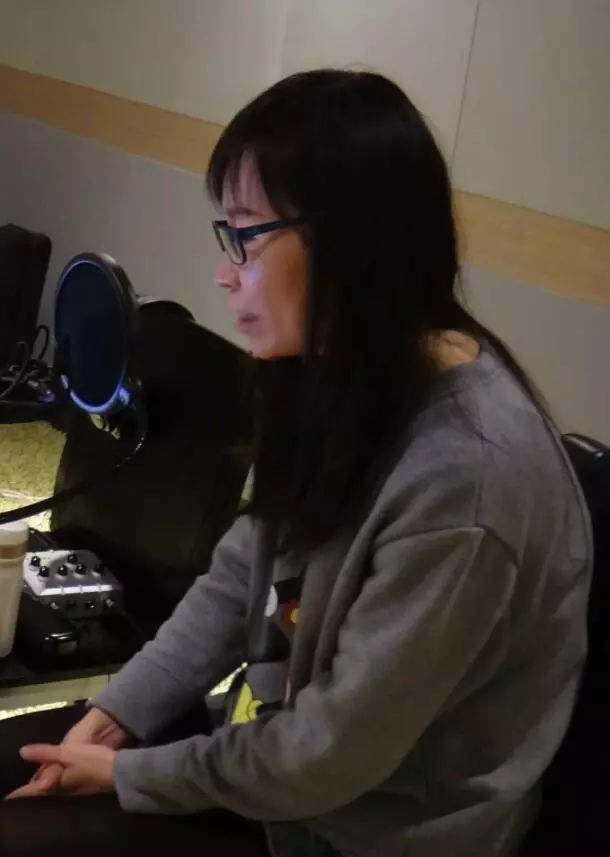 杨凯凯是中国台湾著名的动画配音演员,比较神奇的一点就是,杨凯凯的