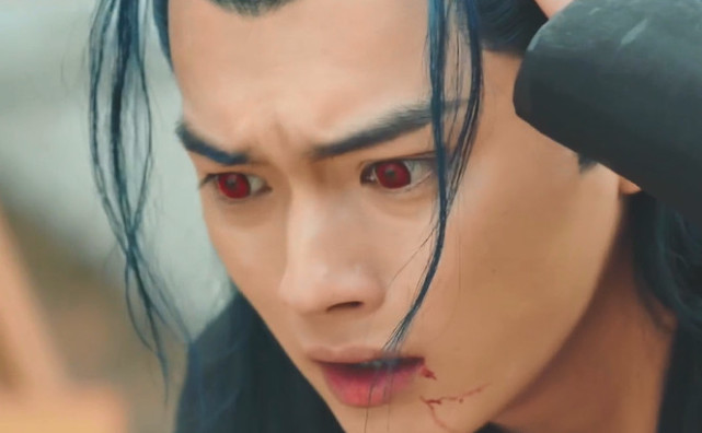 招摇大结局厉尘澜魔化招摇斩断万钧剑两人永世分离