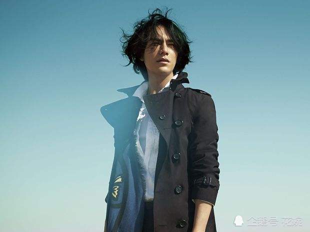 不过气的五位男明星,他六年没作品,却从来都无可替代