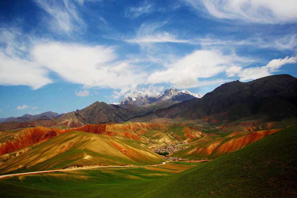 敦煌,祁連山,青海湖,油菜花,嘉峪關關城,張掖丹霞地質公園,茶卡鹽湖