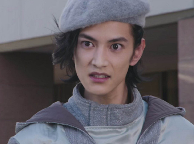 白沃兹骗了斯沃鲁兹,又来找海东夫人,不可思议的事发生了