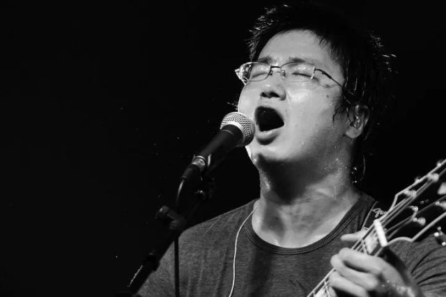 李志被扣上行为不端艺人的帽子,23场演出被