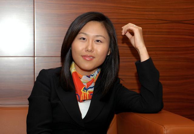 京东女高管沉浮录:做女高管难,做刘强东身边的女高管更难_腾讯新闻