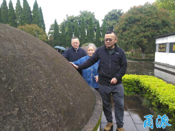 二哥牺牲70周年了朱敏烈士弟弟一家清明樟村扫墓