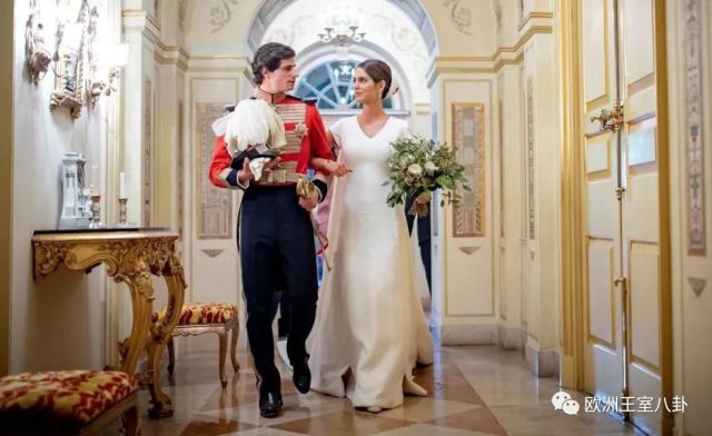 西班牙贵族新娘婚纱会更有质感吗?