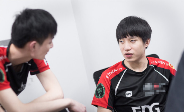 难进全球总决赛,edg官博沦陷,明凯的坚持是否有意义?