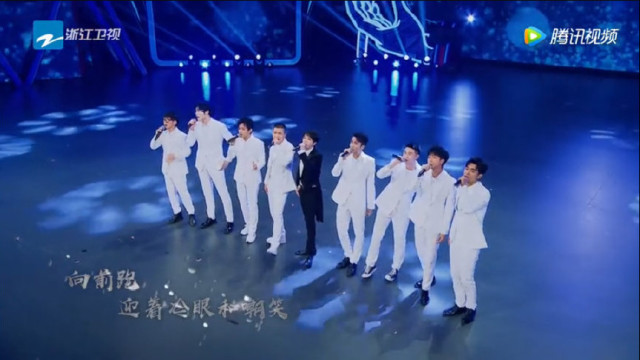 13年快男重聚,董小姐左立人设没变,网友:比小鲜肉良心多了!