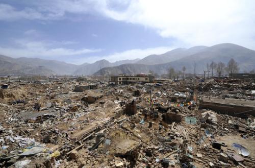 地震導致房屋倒塌銀行貸款還需不需要還國家會不會賠償