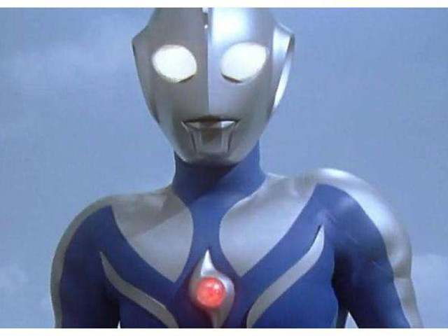 奥特曼史上最快的5次闪红灯,迪迦:导演能不能让我坚持几分钟?