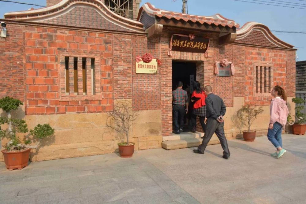 东岭:红色文化代代传 革命老区焕新颜