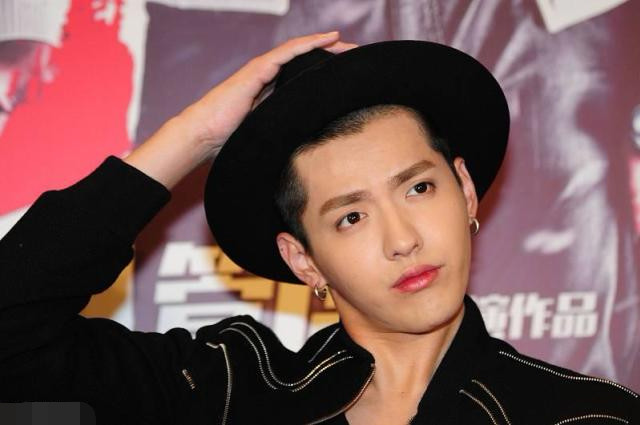 吴亦凡北京演唱会门票三秒售罄,粉丝都抢不过