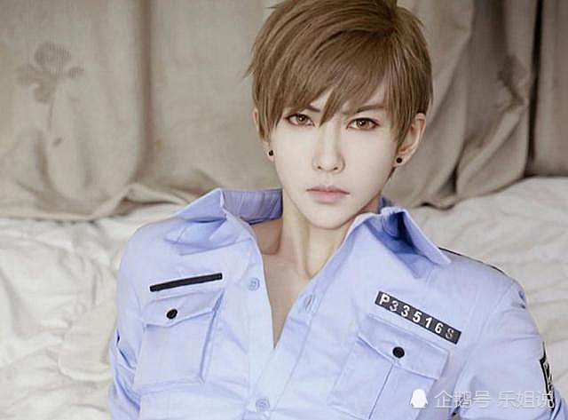 熊祁cos:罕见女装照,我们到底是叫你兄弟,还是叫你老婆?