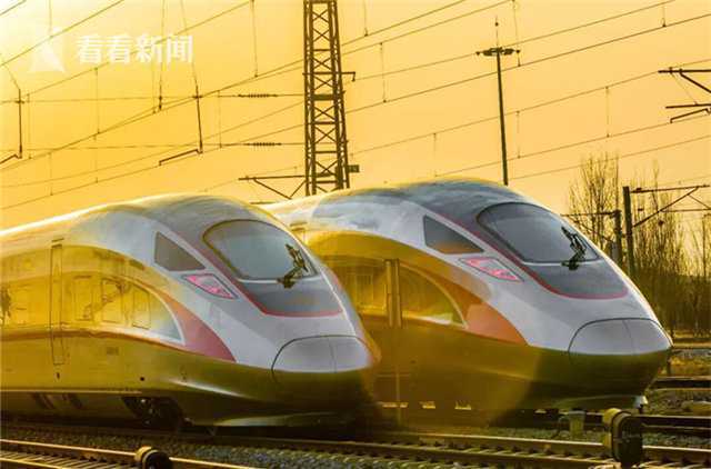 周一至周五增开苏州~上海g7203次(原无锡至上海g7203次改为g7095次)