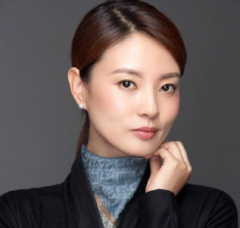 你是否记得央视主持人刘芳菲?如今近况如何,你