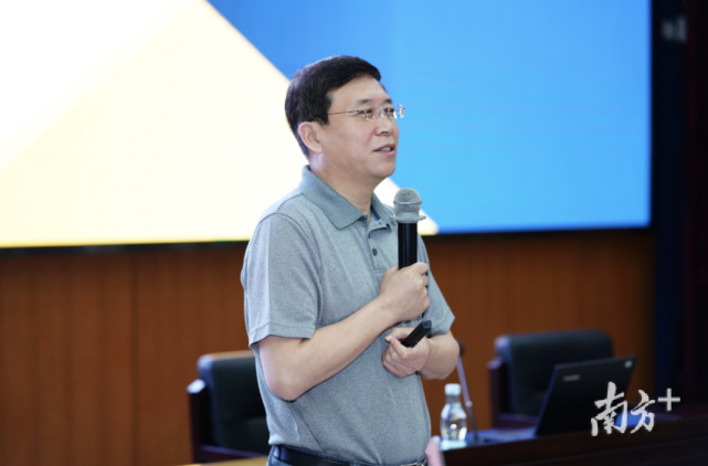 专访孙连成未来要培养什么样的人就要构建什么样的课程