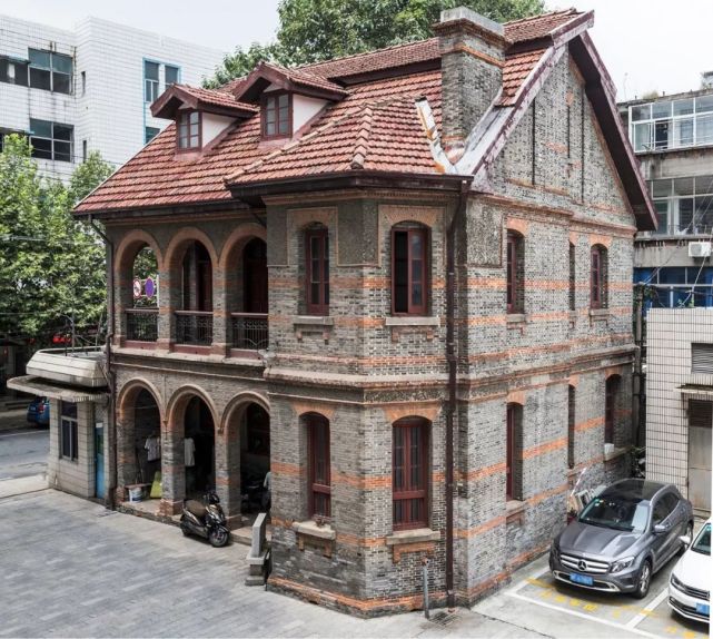 花园路硕士街的那些老宅在民国风中碰触旧时光痕迹
