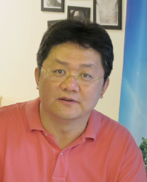 你是否记得体育频道主持人"张斌"?如今近况如何,你可能不相信