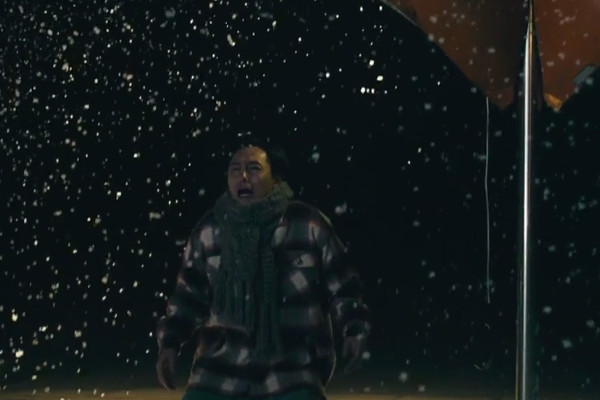 夏洛特烦恼:为何袁华在电话亭给秋雅打电话?原因只有情侣才懂!