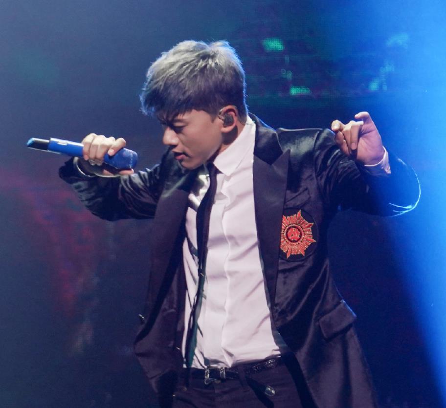 张杰最高音的一首歌,没点实力真飙不上去,简直