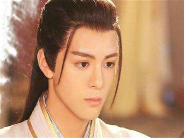 殷素素临死前的一句话,暗示了张无忌的