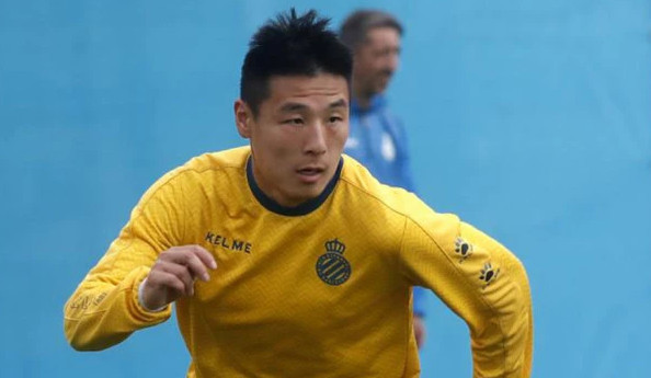 19点直播西甲西班牙人vs阿拉维斯:武磊对决日