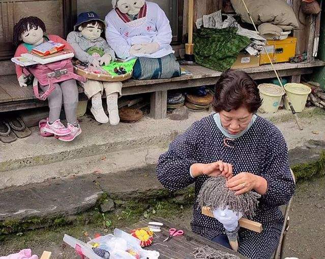 日本"鬼村:全村人一动不动,仅存一个活人,被评为最瘆人村庄