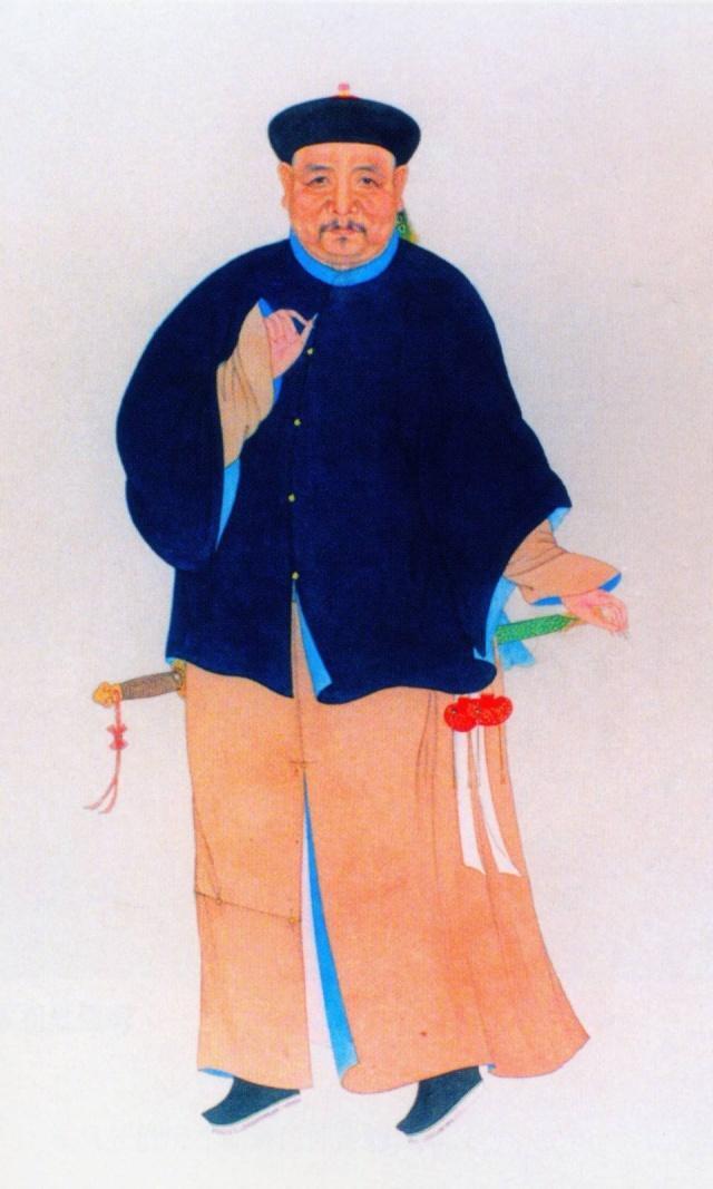 为平定云贵地区的叛乱,乾隆把张广泗调到贵州,让史贻直接任湖广总督.