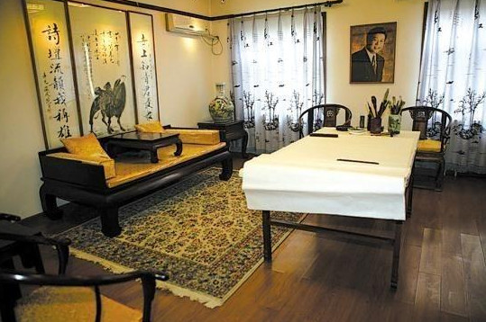 赵忠祥豪宅曝光,华丽堪比皇宫,网友:颠覆了我的三观