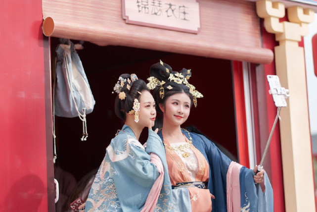 十三朝古都风韵,来到曲江犹如穿越,这里是最大的国风集市