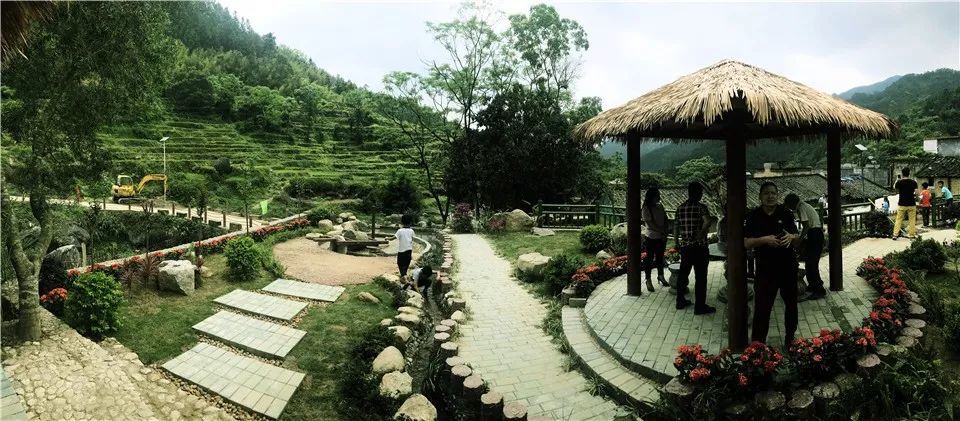 阳春鸡笼顶七星村:美丽的乡村旅游特色村