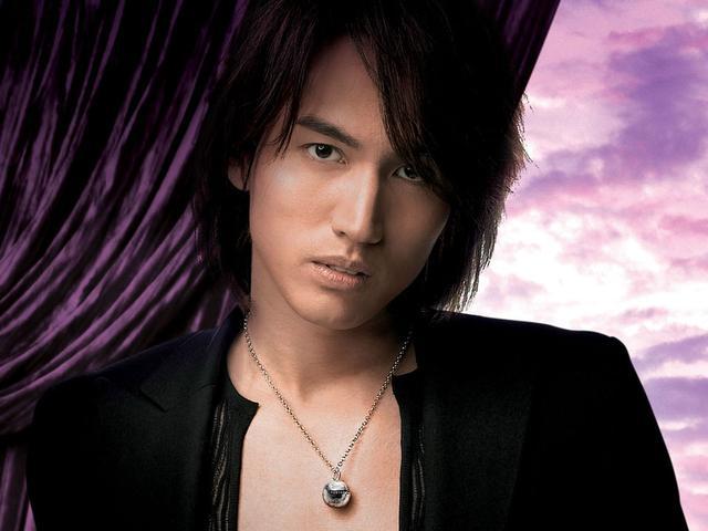 朱孝天承认与f4不和,言承旭只能低头,他居然出来帮忙圆场