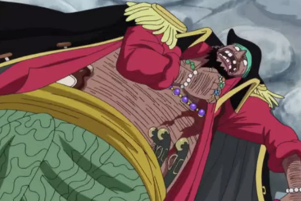 黑胡子体内的2个定时炸弹,和之国酒宴中爆炸,他失去双果实能力