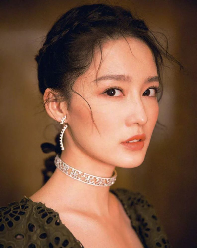 素描教程 |实力派女星李沁