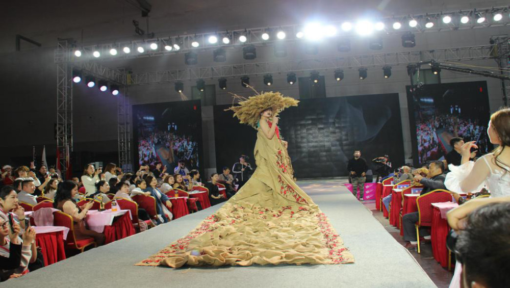 丝绸文化节特色活动图片